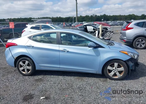 2013 Hyundai Elantra Gls z USA, uszkodzony, nr VIN KMHDH4AE0DU624242